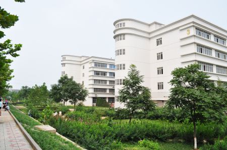 石家莊華能電力中等專業(yè)學(xué)校有哪些交通相關(guān)專業(yè)？