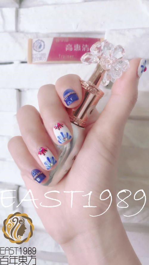  青花美甲怎么做？保定東方技工學(xué)校教你巧做美甲！