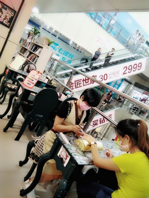 纖指圓夢(mèng)想！保定東方技工學(xué)校創(chuàng)業(yè)者——李丹！  