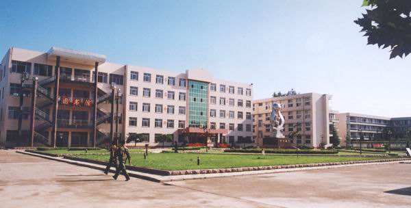 邯鄲建筑工程中專學(xué)校工程監(jiān)理專業(yè)怎么樣？好就業(yè)嗎？