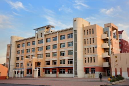 天津市建筑工程學(xué)校有哪些辦學(xué)層次？