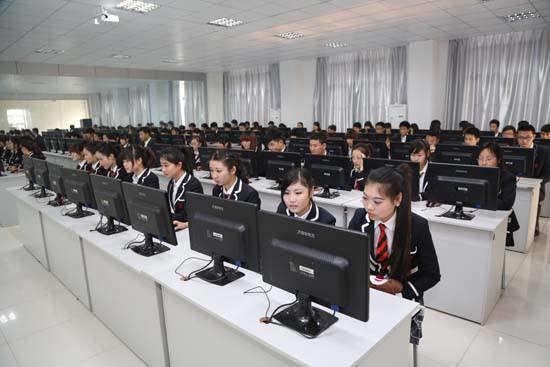 承德騰飛職業(yè)技術(shù)專修學(xué)院計(jì)算機(jī)應(yīng)用專業(yè)怎么樣？