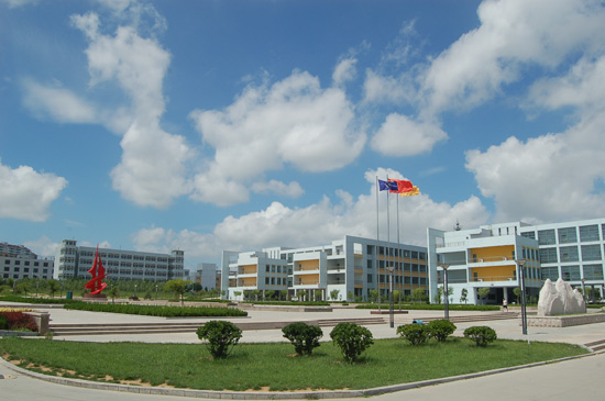 煙臺哪所學(xué)?？梢詫W(xué)電子商務(wù)？