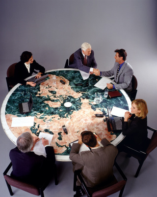 什么是國際商務(wù)？煙臺南山學(xué)院來講講！