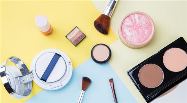 化妝自學(xué)能學(xué)會(huì)嗎？煙臺(tái)標(biāo)榜美容美發(fā)培訓(xùn)學(xué)校為你打call！