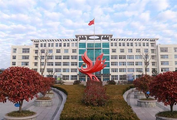 日照市工業(yè)學校是一所什么樣的學校？