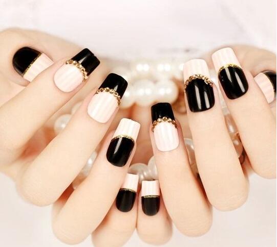 保定卓越美容美發(fā)學(xué)校都有哪些美甲課程？