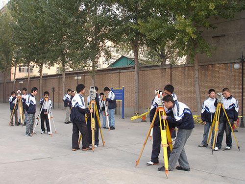 保定新興工業(yè)技工學(xué)校特色專業(yè) 保定新興工業(yè)技工學(xué)校特色專業(yè)