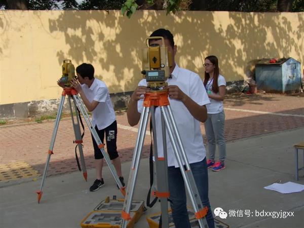 保定新興技校大型匯報演出及技能節(jié)開始啦！