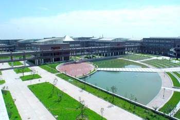 邯鄲學(xué)院清華萬(wàn)博學(xué)校就業(yè)方便嗎？