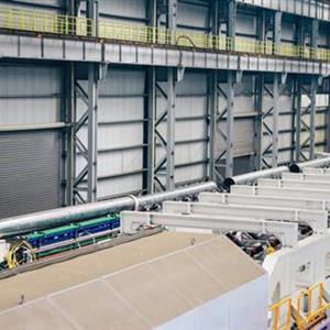 機械加工（車工、鉗工、焊工）